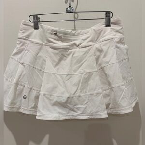 Lululemon pace rival skort
